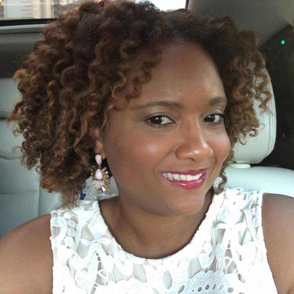 Meet your Posher, Renisha